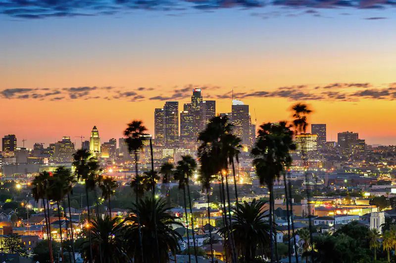 Business VoIP Los Angeles: Dialing into the Future